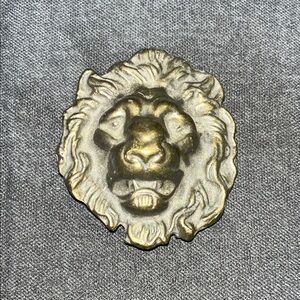 Gold Lion Head Brooch